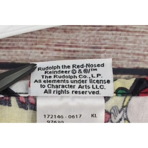 Women's Christmas Scrub Top Size XL Rudolph the Red-Nosed Reindeer Classic - Picture 6 of 16